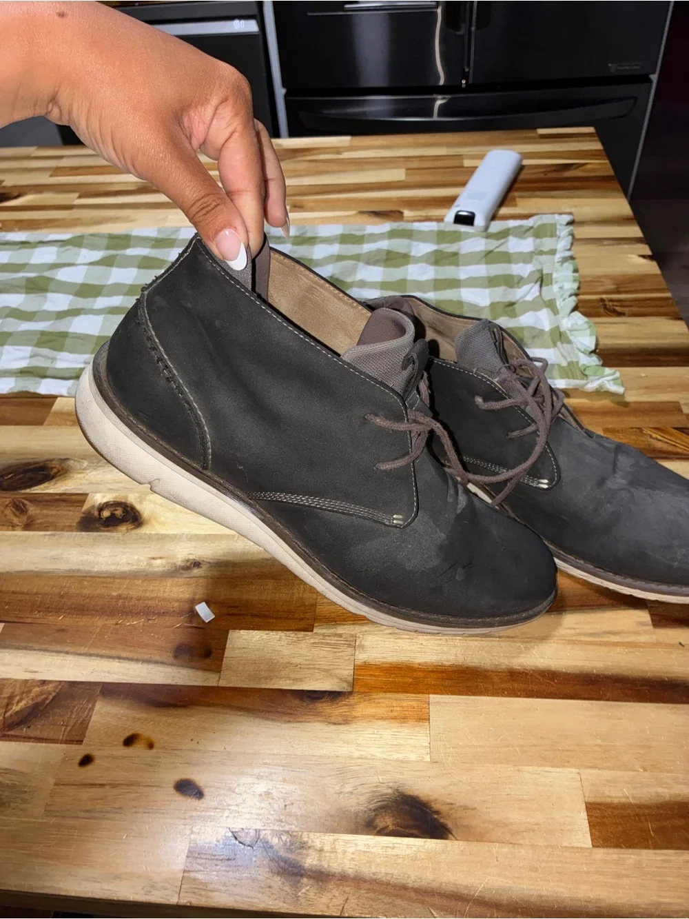 Reaction Kenneth Cole casual lace